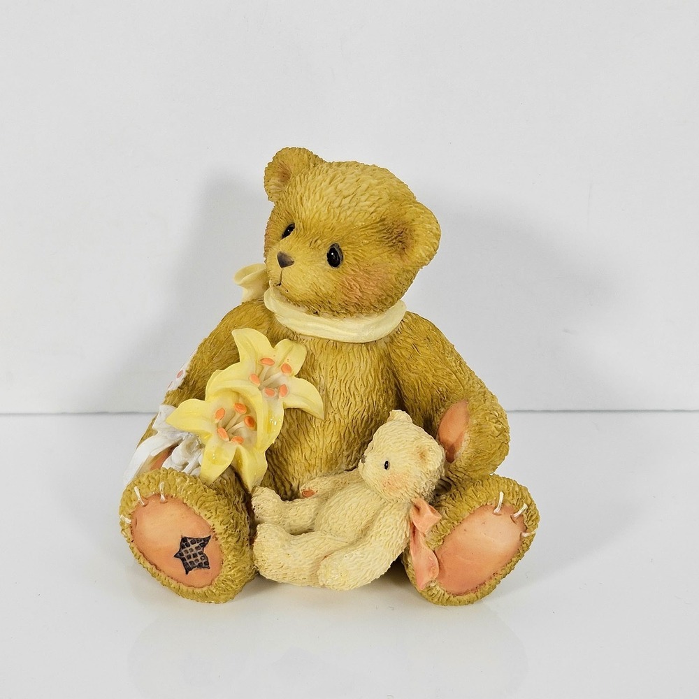 Cherished Teddies Lily 202959A 1997 Spring Catalog Exclusive Figurine NIB